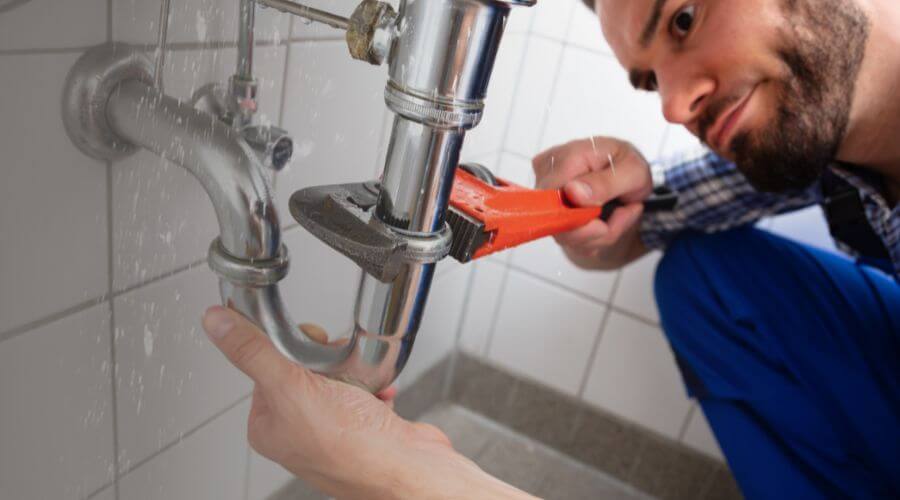 Expert burst pipe repair services in Monticello, UT